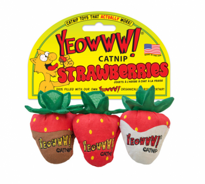 Yeowww Catnip Strawberry 3 pk.