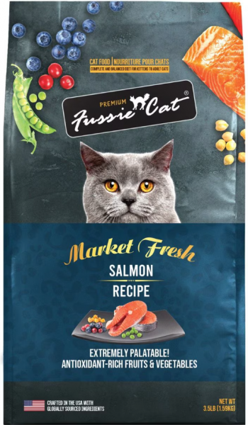 Fussie Cat Dry Salmon 10 lb.